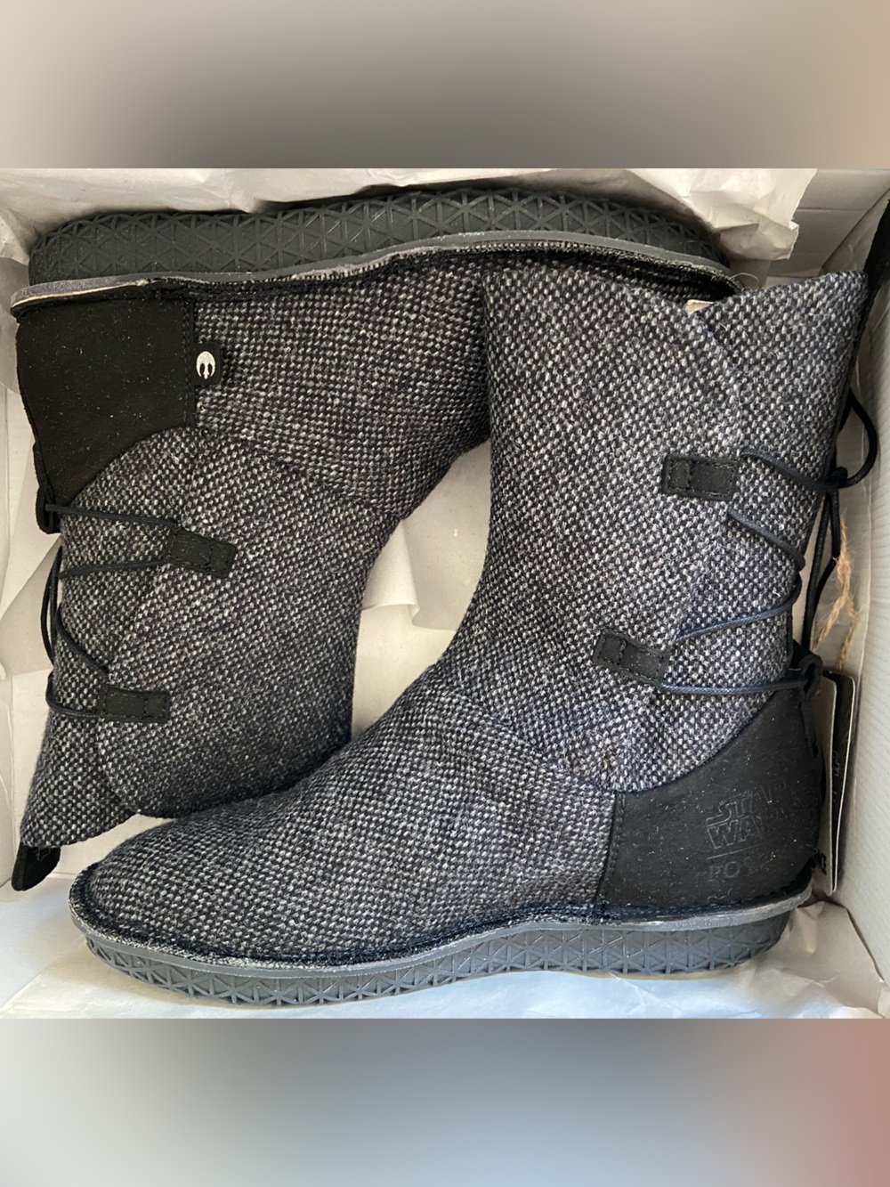 Po-Zu Star Wars Dark Rey Wool Tweed Lace Up Black and Gray Boots Women’s US8